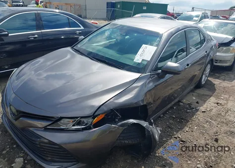 2018 Toyota Camry Le from USA, damaged, VIN 4T1B11HKXJU647142